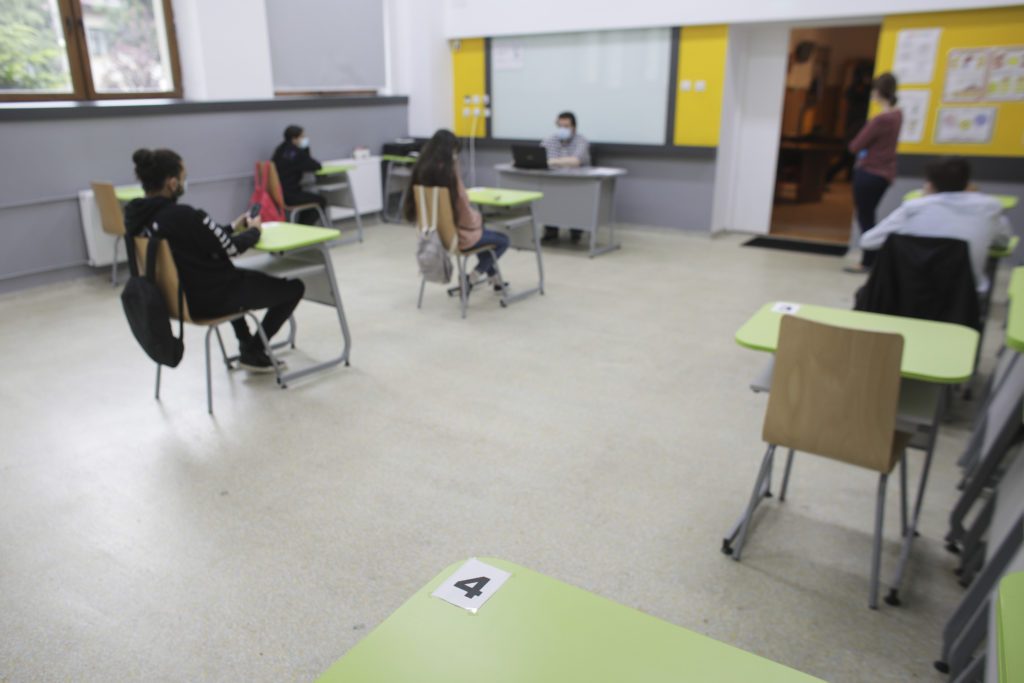 scoala-examen-evaluare nationala 13