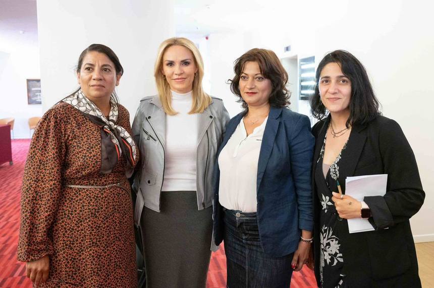 Facebook/ Gabriela Firea