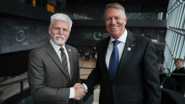 TWITTER/ Petr Pavel si Klaus Iohannis