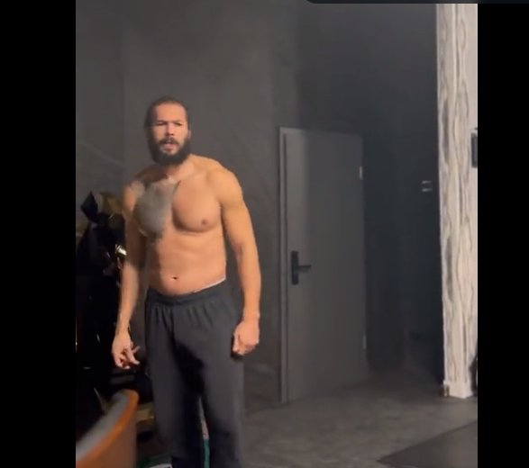 captură video/ andrew tate