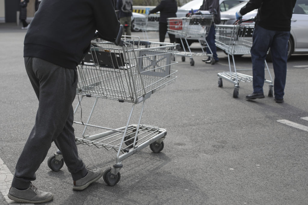 coronavirus supermarket