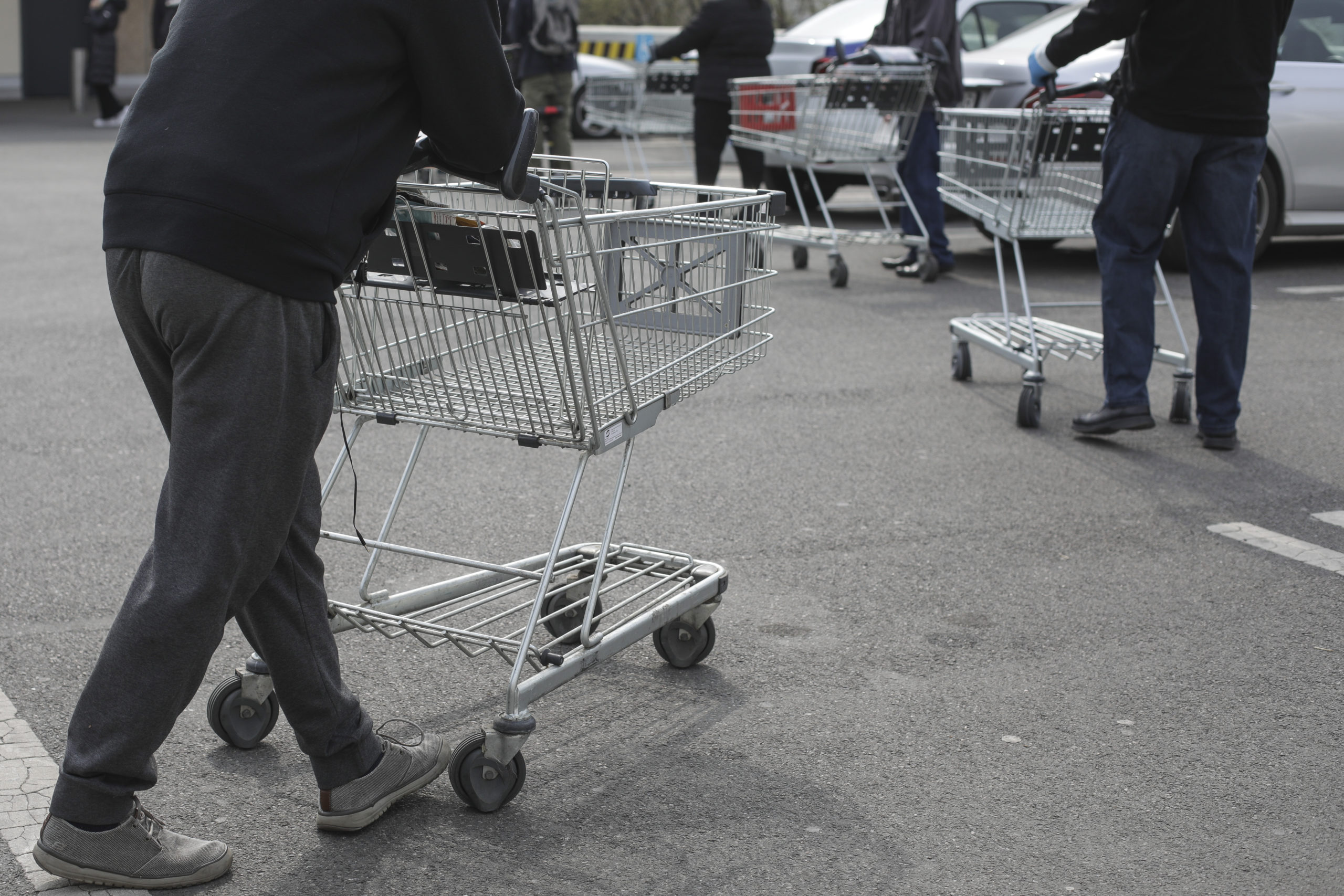 coronavirus supermarket